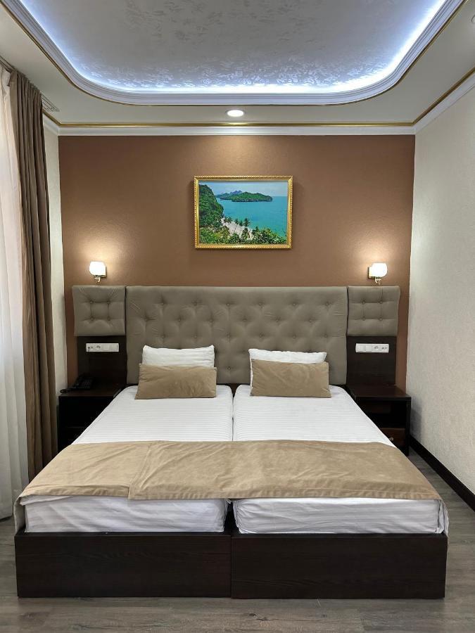 Grand Art Hotel Tashkent Bagian luar foto
